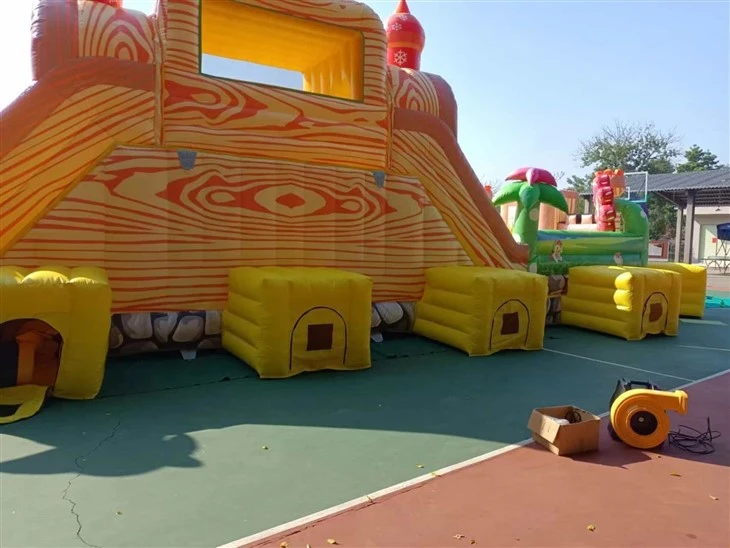 20x9x5.6m Commercial Fun Zone Inflatable Park Bounce With Sides manufacturers