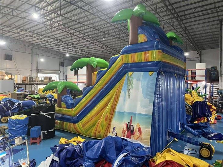 Tropical Palm Tree Inflatable Water Slide With Pool factory